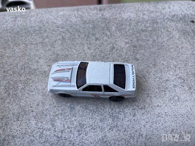 Hotwheels Мустанг, снимка 5 - Колекции - 42375613