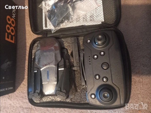 Дрон E88 Nova Facegle Drone, снимка 2 - Дронове и аксесоари - 54243164