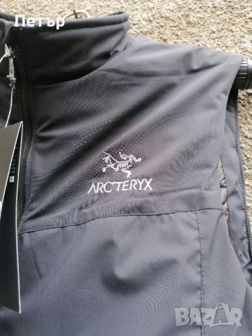Продавам нов качествен черен мъжки елек Arc'teryx Atom SL Vest Mens , снимка 3 - Други - 36802141