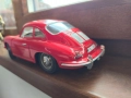 BBURAGO метална колекционерска количка PORSCHE 356B COUPE 1961г. 1:18, снимка 3