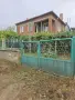 Двуетажна къща с двор в с.Момина Църква, снимка 1