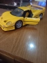 Количка Vintage Maisto 1:18 yellow Ferrari F50 , снимка 1