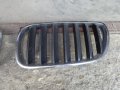 Решетки в предният капак на БМВ, снимка 3