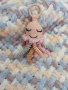 Комплект Бебешко одеяло и играчка октопод с дървена дръжка 