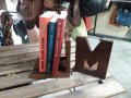 Държач, подпирач, стопери за книги- 2бр.дървени големи, снимка 7