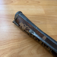 Реплика на кремъчен пистолет, снимка 4 - Антикварни и старинни предмети - 44694677