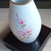 Порцеланова ваза , снимка 3 - Вази - 42756245