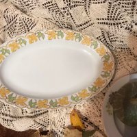 Порцеланови чинии и плато с есенни мотиви, снимка 3 - Сервизи - 38572505