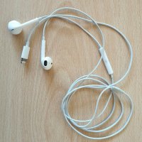 Оригинални слушалки Apple A1748 от iPhone X, снимка 6 - Слушалки и портативни колонки - 30802584