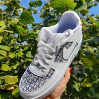 Дамски обувки Nike Air Force , снимка 2 - Кецове - 37090501