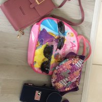 Лот чанти,аксесоари+подарък детски очила, снимка 2 - Раници - 40387879