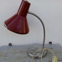 Стара настолна лампа, снимка 1 - Настолни лампи - 39976336