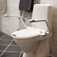 Etac - седалка за тоалетна с опора, снимка 6 - Тоалетни столове - 39096216