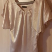 Нежна сатенена блуза, снимка 2 - Корсети, бюстиета, топове - 36704096