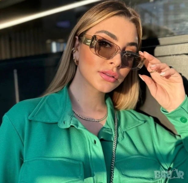 очила с черен обикновен калъф с ув защита ray ban miu miu , снимка 1