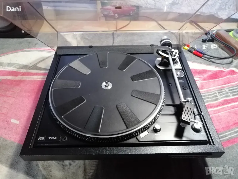 Грамофон Dual CS 704, снимка 1
