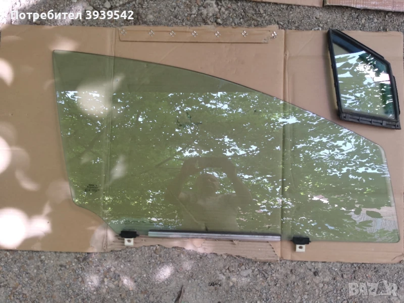 Комплект странично стъкло за предна дясна врата за Тойота Авенсис T27.комби.2009-2014г, снимка 1