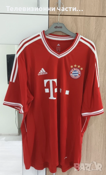 Оригинална футболна тениска Bayern Munchen домакински екип 2013/2014 Adidas Z25029 размер XL, снимка 1