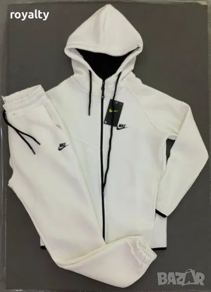 Nike дамски спортни комплекти Различни цветове , снимка 1