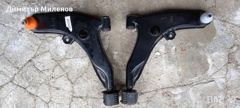 носачи и втулки за Mitsubishi Lancer 94г., снимка 1