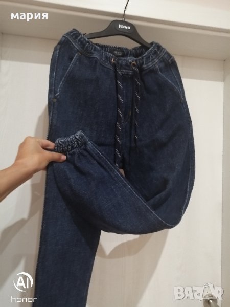 Оригинални зимни дънки Guess, снимка 1