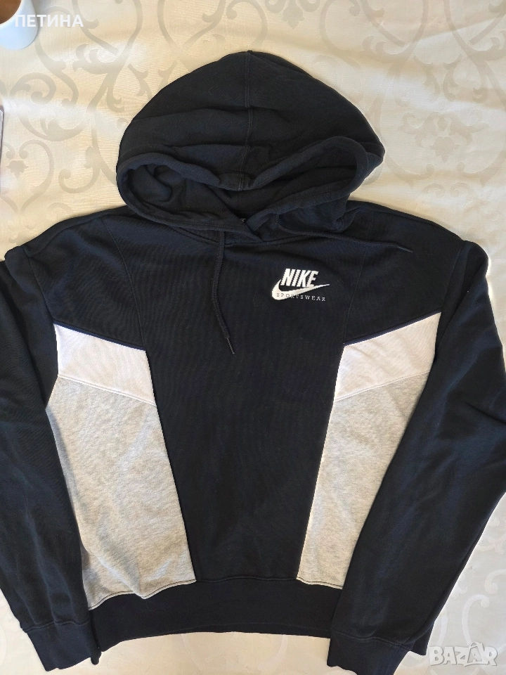 Nike , снимка 1