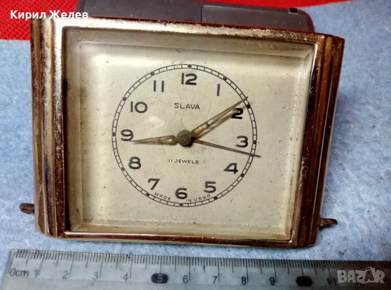 SLAVA 11 JEWELS MADE in USSR Стар КОЛЕКЦИОНЕРСКИ РУСКИ МЕХАНИЧЕН БУДИЛНИК СЛАВА 35270, снимка 1
