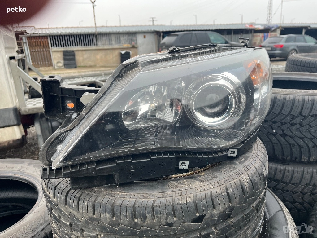 Продавам ляв фар за импреза2014 ксенон, снимка 1