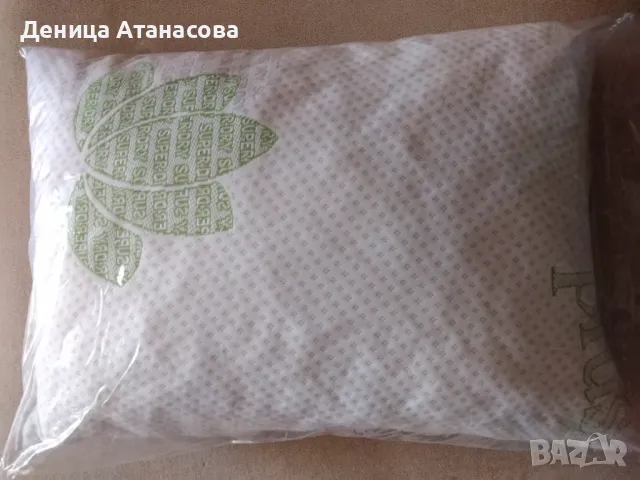 Пет чисто нови дебели възглавници и четири ниски възглавници 55/35 см