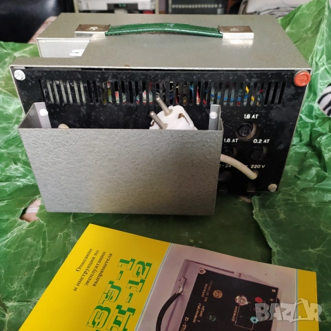 Зарядно за акумулатор АЗУ-1, снимка 3 - Аксесоари и консумативи - 54012431