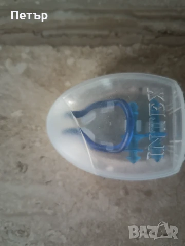 Продавам професионален комплект щипка за нос и тапи за уши за плуване, снимка 2 - Водни спортове - 51260143