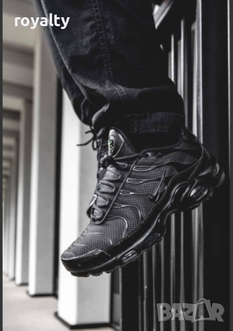 Дамски Маратонки Nike Air TNG- Цвят Черно, снимка 2 - Маратонки - 51940697