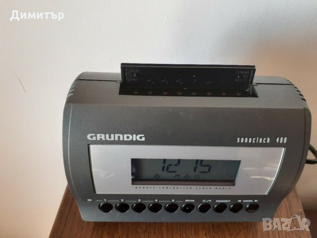 Радио транзистор GRUNDIG Sonoclock 400 Germany  , снимка 3 - Радиокасетофони, транзистори - 30940254