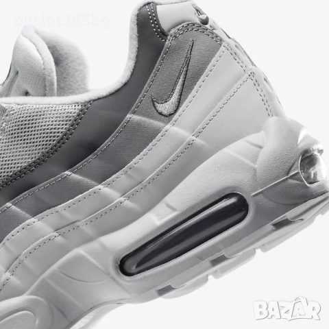 Nike - Air Max 95 'Triple Grey' номер 46 мъжки Оригинал Код 3309, снимка 9 - Маратонки - 52658282