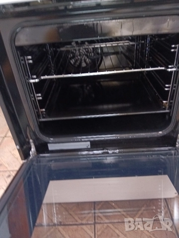 Свободно стояща печка с керамичен плот Elektrolux с две години гаранция!, снимка 3 - Печки, фурни - 52474777