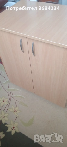 Продавам шкаф запазен с размер 76вис70шир45дълб , снимка 4 - Шкафове - 54004400