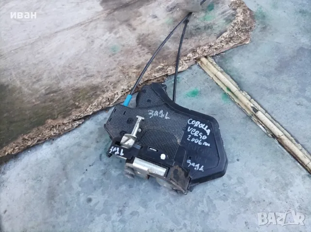 Задна лява брава за Тойота Корола Версо. 2006 год., снимка 4 - Части - 48872195