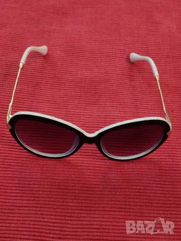 Дамски слънчеви очила Miu Miu, Италия. 