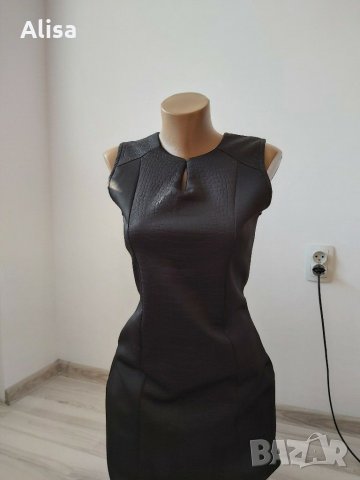 Черна рокля