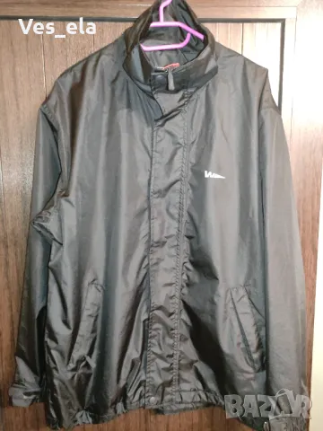 Черна мъжка ветровка, без качулка