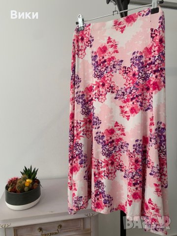 Красива пола в размер XL, снимка 3 - Поли - 44179152