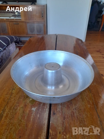 Стара алуминиева форма за кекс #16, снимка 2 - Други ценни предмети - 54346215