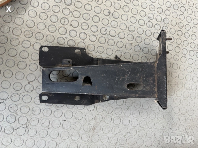 КОНЗОЛА ПЕДАЛИ ВАЗ ЛАДА НОВА ОРИГИНАЛНА