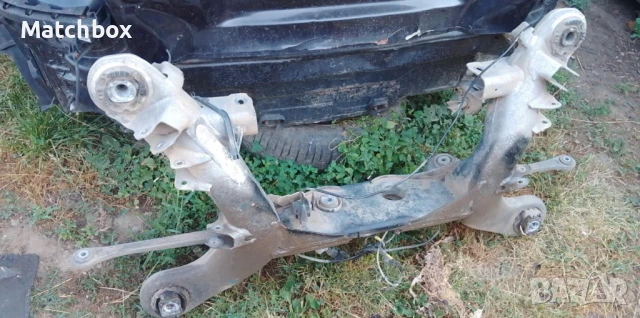 Заден мост за Мерцедес W211 2003/2006г комби, снимка 2 - Части - 51089501