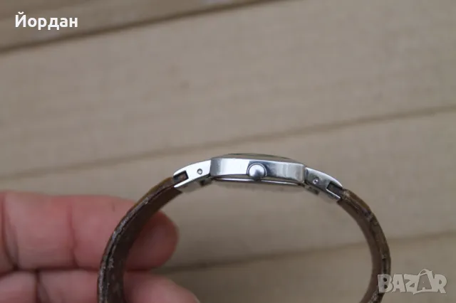 Дамски часовник ''Kenneth Cole'', снимка 13 - Дамски - 47990242