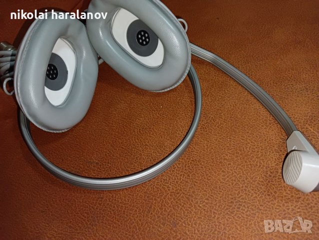 Винтидж слушалки TESLA, снимка 3 - Слушалки и портативни колонки - 38990683