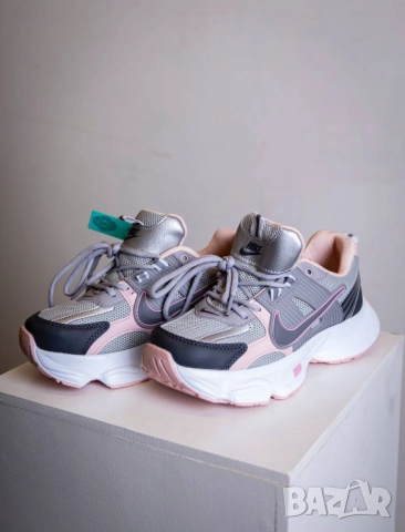 дамски маратонки nike, снимка 6 - Маратонки - 52105924