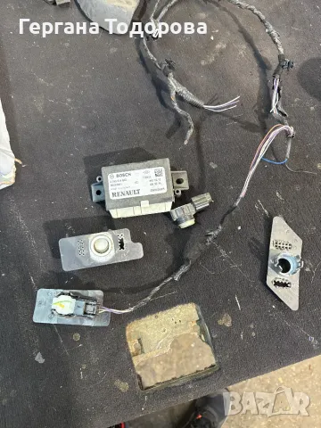 Парктроник Clio 2014 бял сензори с управление на бройка 