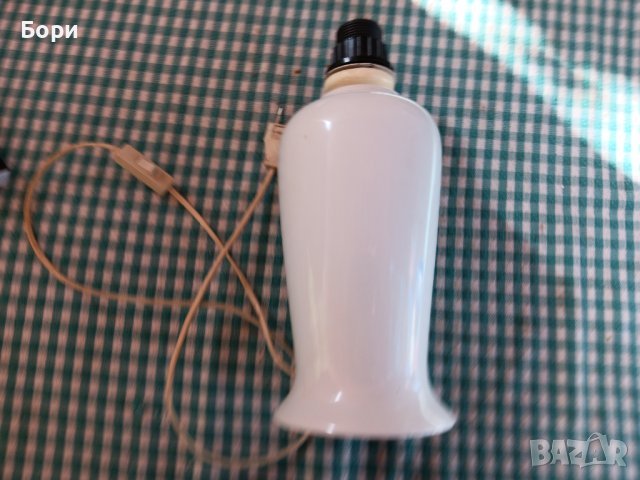 Порцеланово тяло за настолна лампа