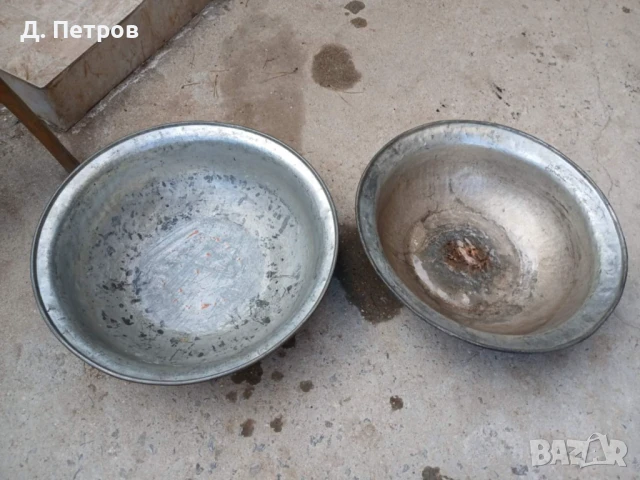 Стар меден леген